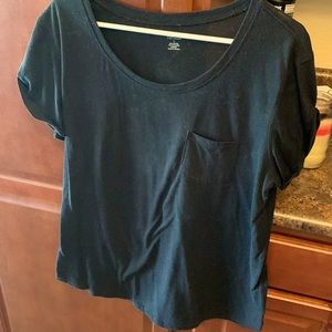 Women’s pocket tees